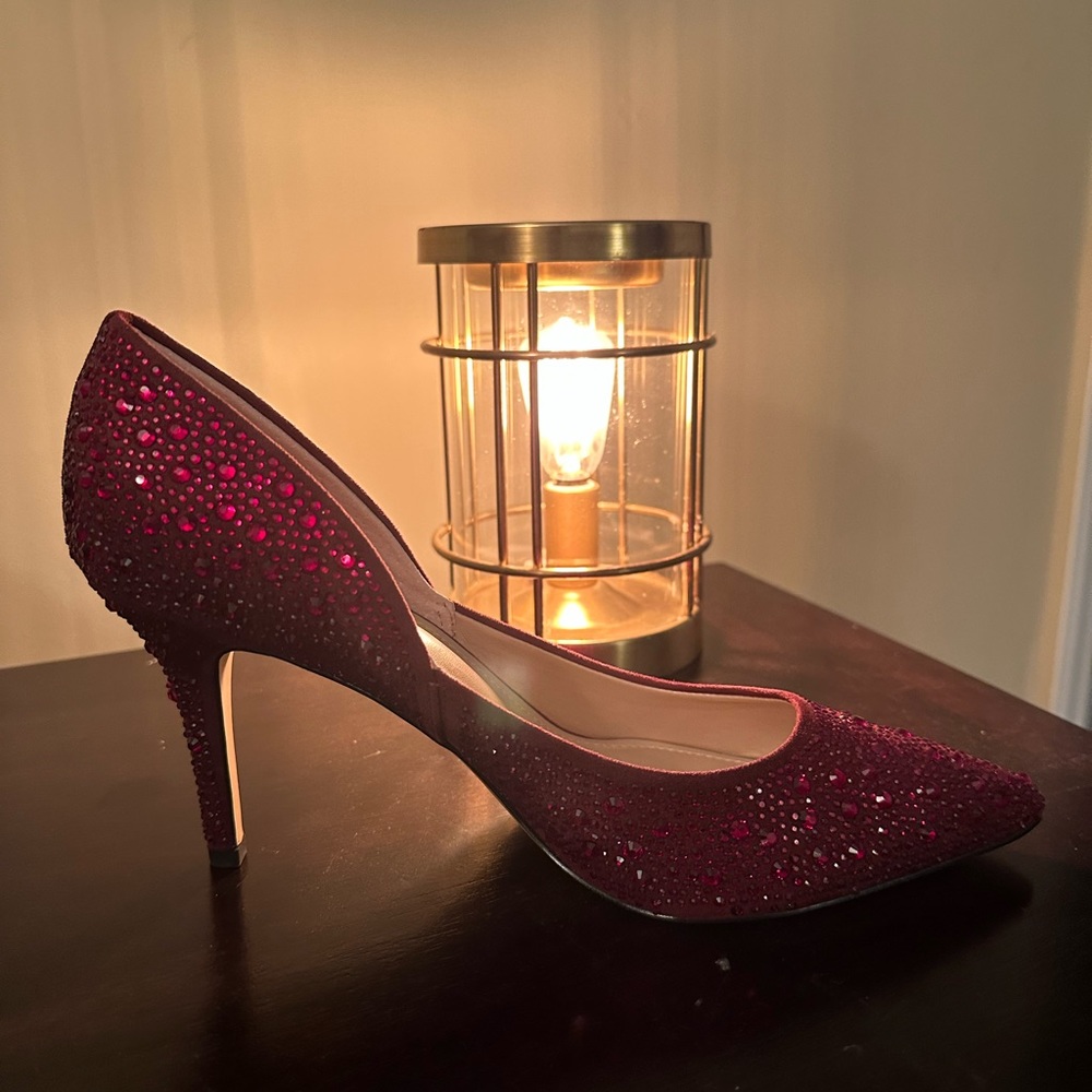 Never worn heels